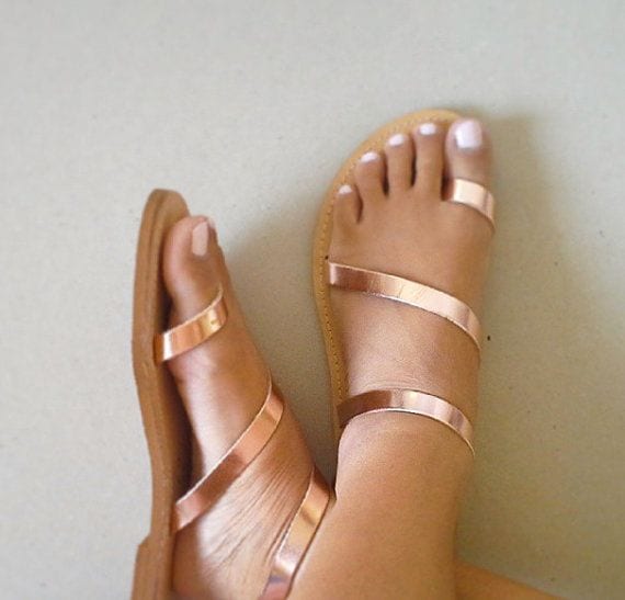 sandales dorées
