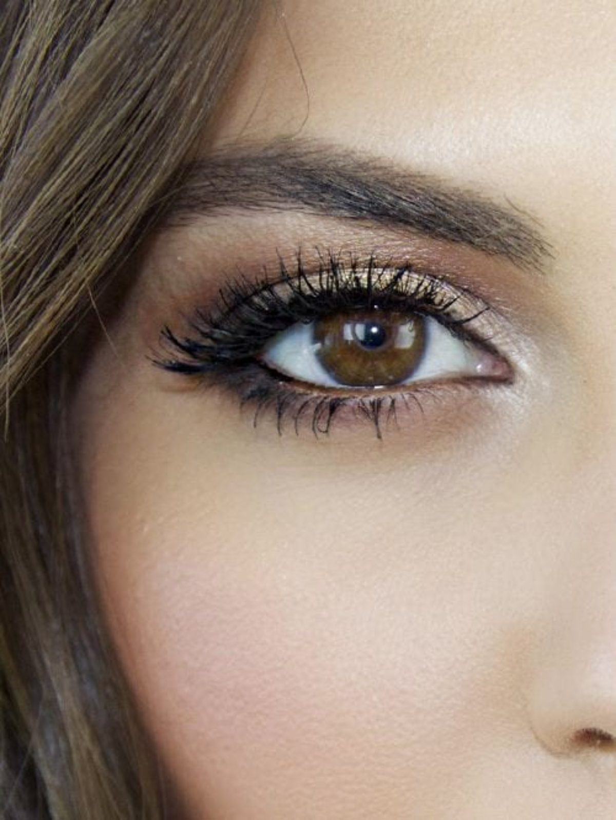Maquillage yeux marron : conseils pratiques et astuces - Parfumdo