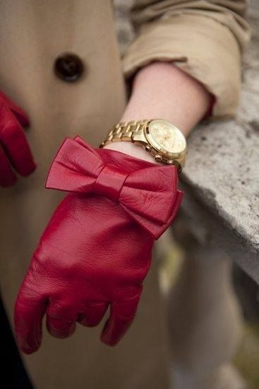 Invitée à un mariage en hiver ? Protégez vos mains du froid avec de jolis gants